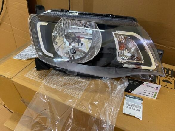 Renault Kwid HeadLamp RH 260103433R